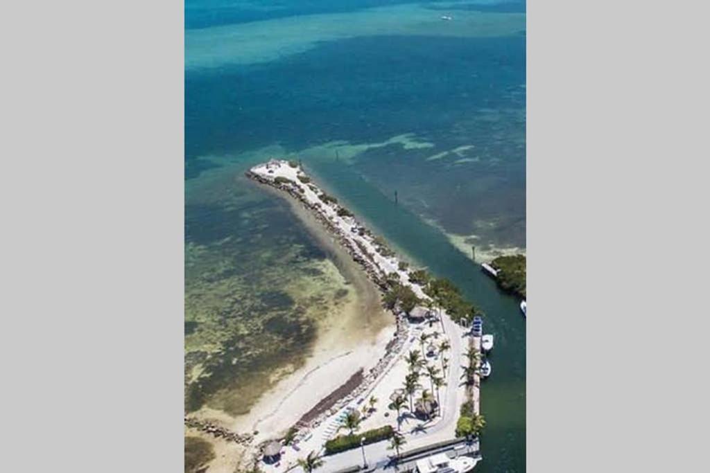 Licensed Mgr - 2/2 Villa - Oceanfront Beach Resort - Saltwater Lagoon & Marina! Key Largo Bagian luar foto