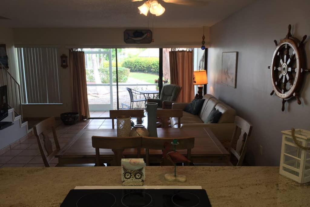Licensed Mgr - 2/2 Villa - Oceanfront Beach Resort - Saltwater Lagoon & Marina! Key Largo Bagian luar foto